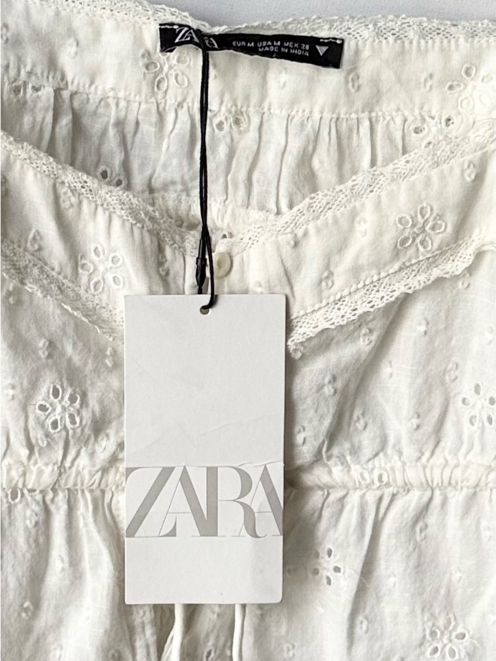Zara White Eyelet Spaghetti Strap Camisole - Picture 3 of 6